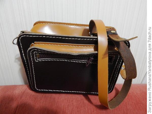 Сумка из кожи для прогулок от дочери.