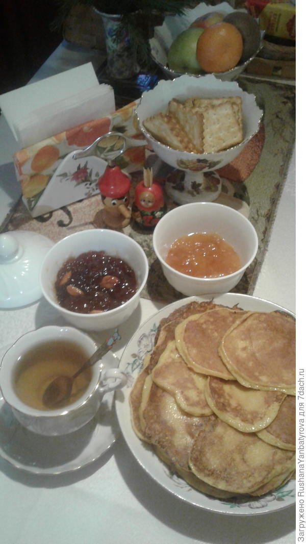 Сегодня у меня на полдник зеленый чай с тыквенными оладьями по рецепту Марины Бахаревой.