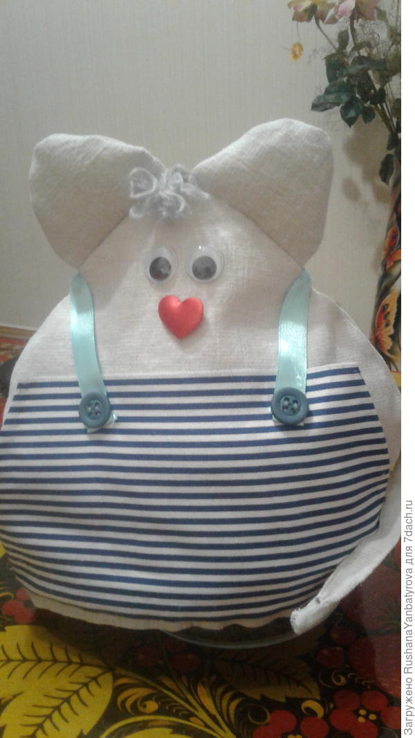 Наш восточный гость Крысок поможет мне заварить чаек!