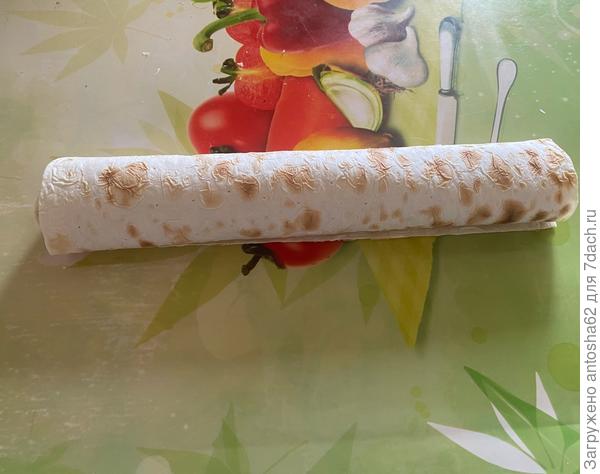 Который затем разрезаем на части