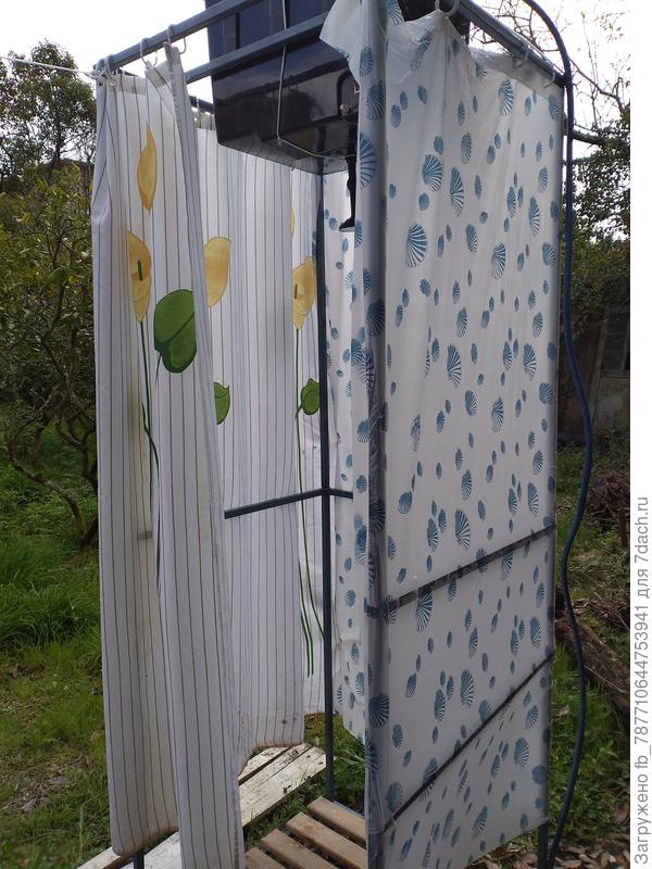 А потом ещё добавили 2 простыни, тем самым закрыв полностью обзор