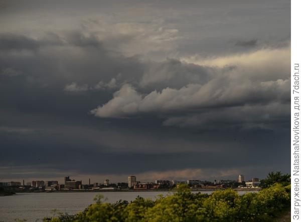 надоело июньское лето((