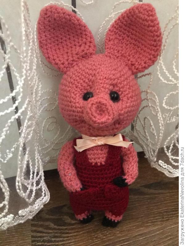 Хрюшку вязала на символ 2019 г