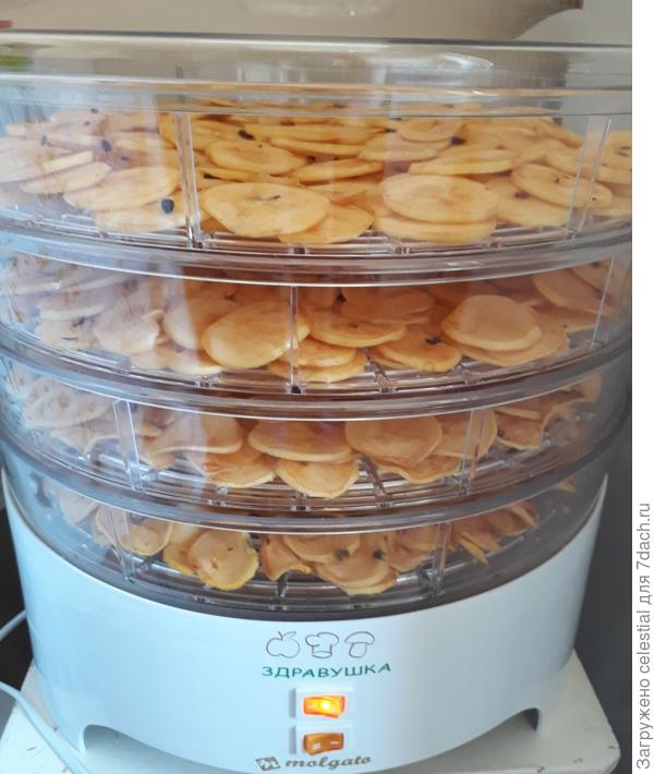 Сушилка работает не громко.