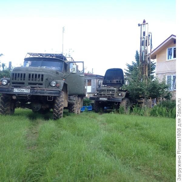 Полноценная бурильная установка