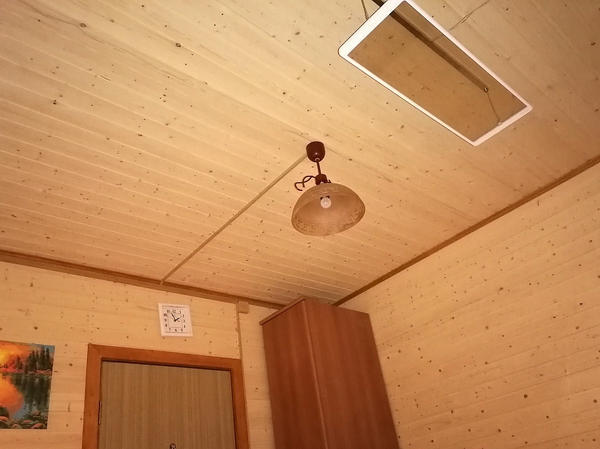 Стеклянный инфракрасный обогреватель Ballu впишется в любой интерьер