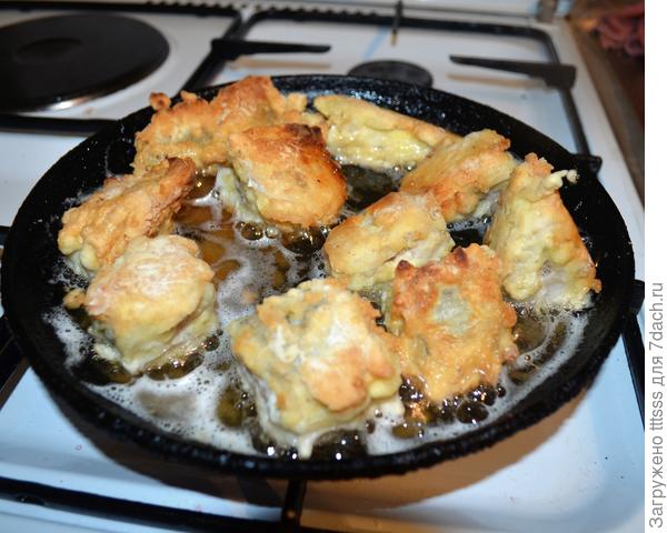 Как пожарить хек на сковороде вкусно. Хек креветочный рецепт.