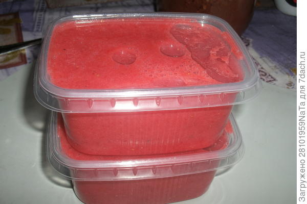 перетертые ягоды с сахаром