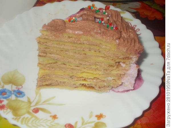 кусочек блинного торта