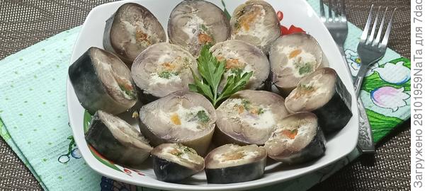 малосольная скумбрия с начинкой