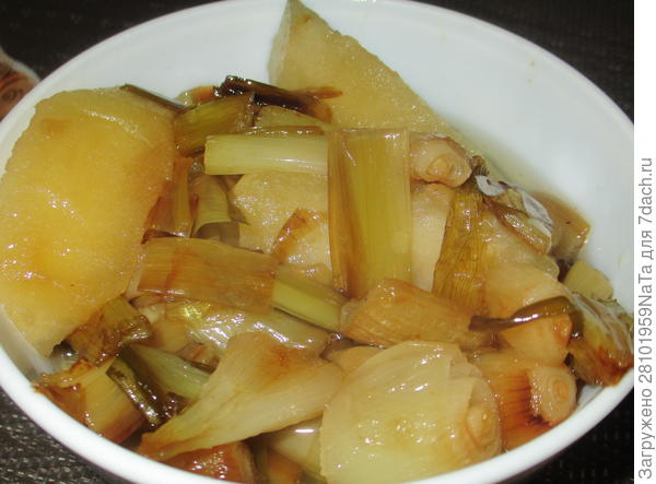 яблоко и лук
