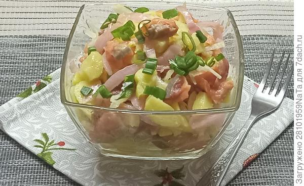салат с рыбой