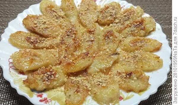 посыпаем орехами