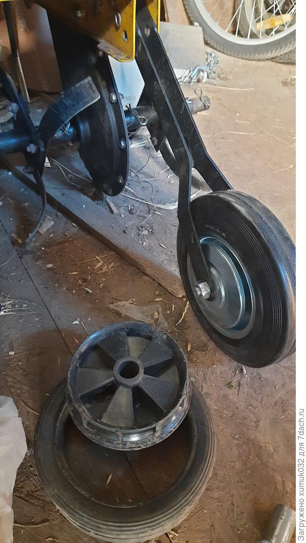 Отремонтированный культиватор