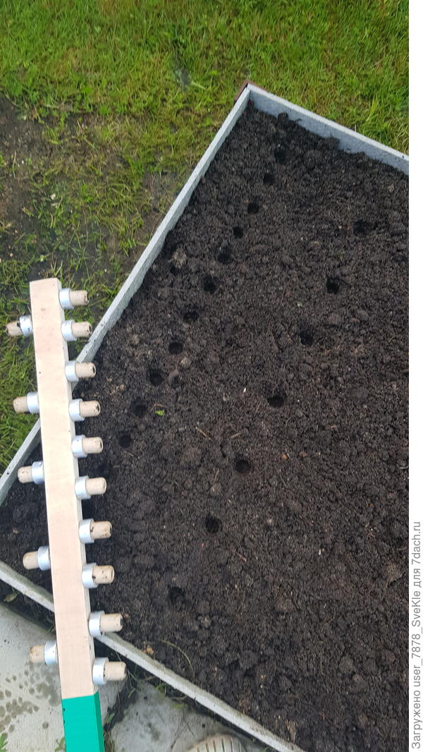 Лайфхак от Margarita1 очень помог! Мне понравилась эта приспособа: пореже для дайкона, почаще для редиса.