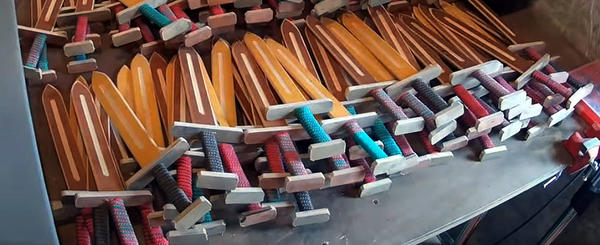 Готовые к продаже изделия. Фото с канала Семён Кузнецов