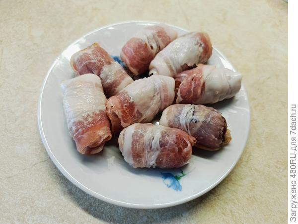 финики