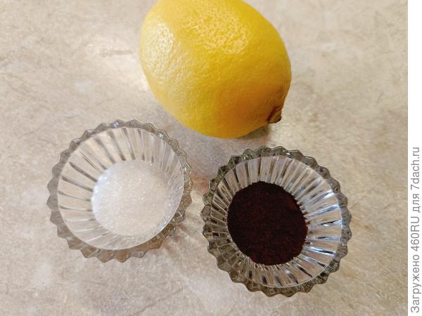 картофель - 5-6 шт.
специи для картофеля - 1 ч.л.
красный перец - 0,5 ч.л.

Время приготовления: 20 минут.

Приготовление