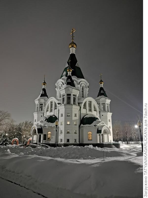 Саратов. Храм Всех святых в земле Русской просиявших