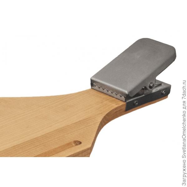 А это - мечта моя. Муж ЛенкиПенки таскает одних щук, а они ну очень скользкие, а чищу только я...