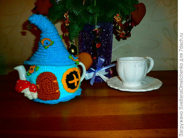 Чайник в костючике