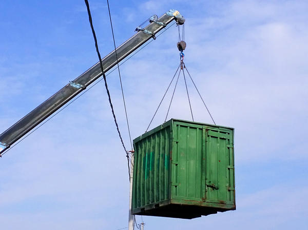 Транспортировка и выгрузка контейнера могут стать большой проблемой