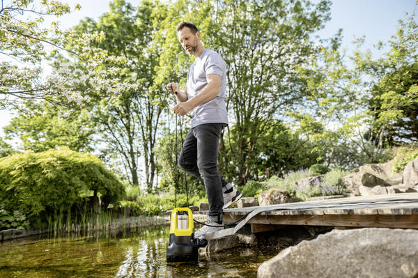 Погружные насосы серии SР от Karcher легко откачают даже грязную воду