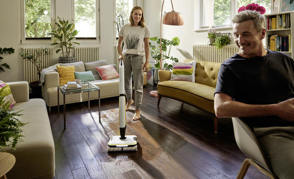 С Kärcher FC 7 Cordless Premium вы сэкономите еще больше времени, потому что уборка с ней не требует предварительного подметания