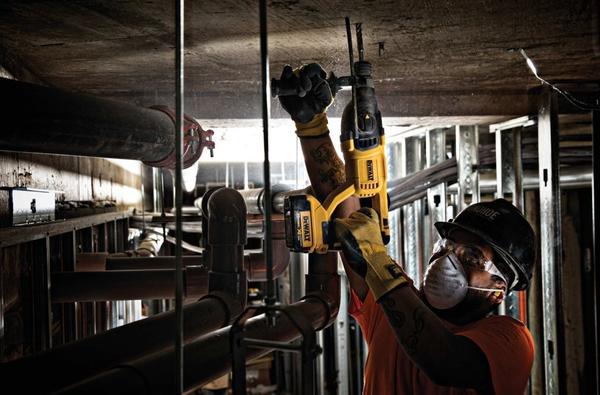 Перфоратор аккумуляторный DEWALT DCH133N. Фото: dewalt.store