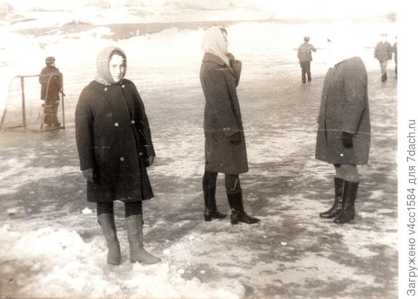 Болельщицы..