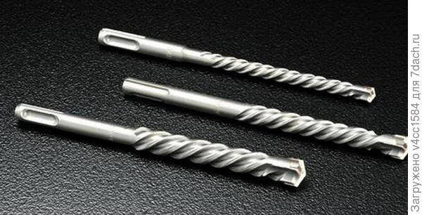 Или с таким хвостовиком, специальные для перфораторов...