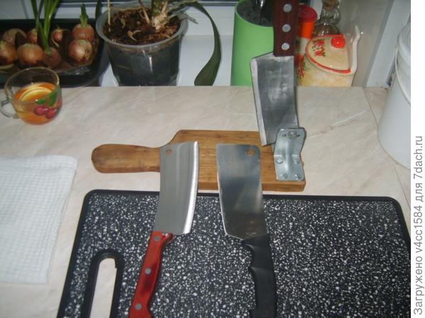 Возможно и проточить лезвие, в крайнем случае,  до прямого......