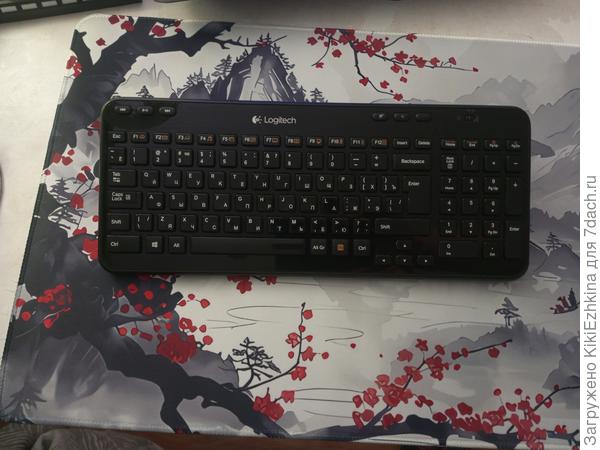 Вторая  расцветка была  уже выбрана в несколько более  сдержанных тонах...