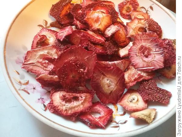 Вкусняшка клубничка