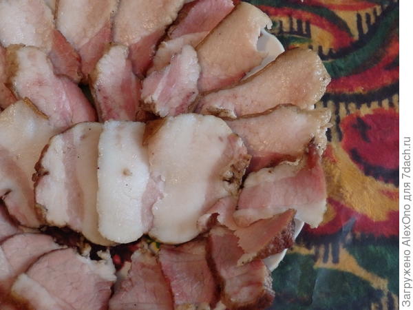 Копченое сало, грудинка