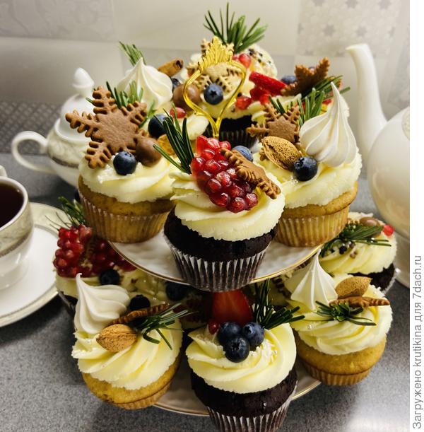 Девочки , приглашаю вас на чай, с вкуснейшими капкейками!