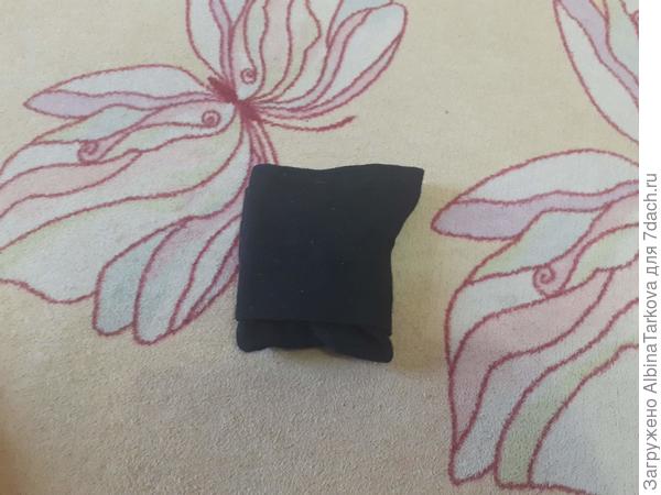 Вот и все. Остаётся убрать носки в ящик