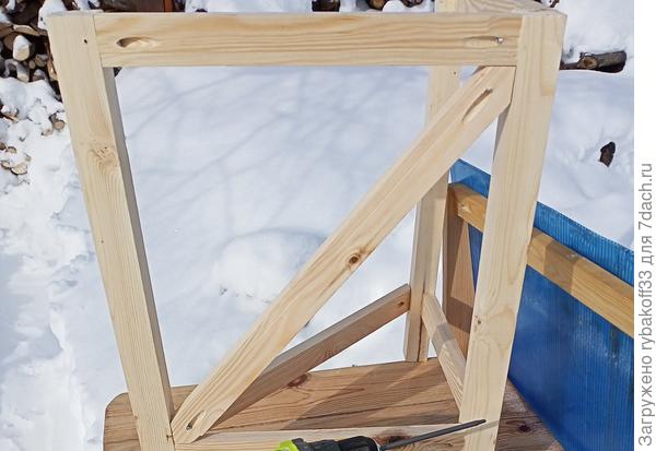 Одна стенка собрана