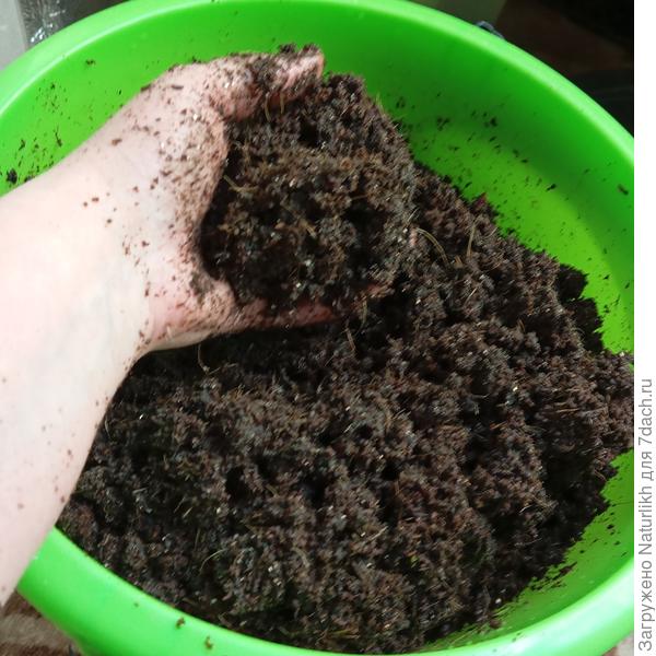 Раньше из одного брикета получалось  8 и более литров.Это брикеты купленные в прошлом голу