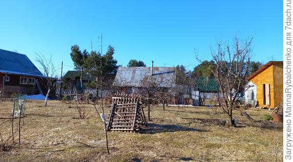 Сарай, баня,дом