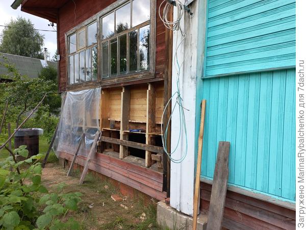 Утепляем стену веранды.