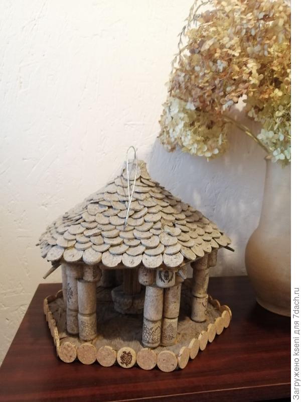 Кормушка перед покраской