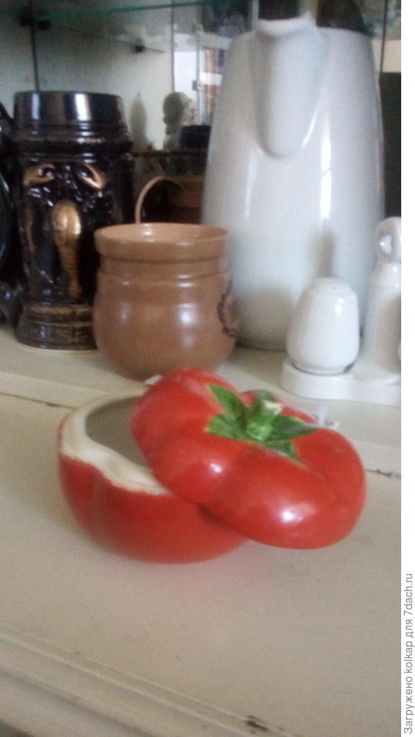 Специально для дачного сайта Томат - то ли для кетчупа, то ли для сахара