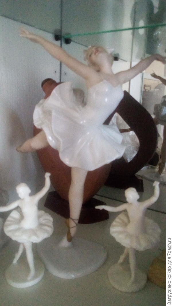 Немецкая балерина 50-60 годов высотой около 20 см