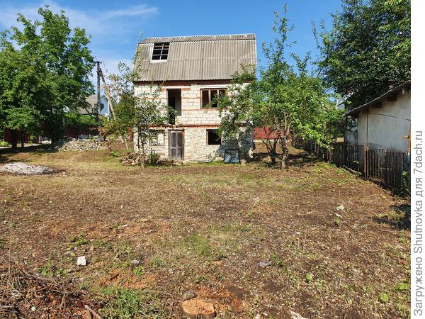 Дом уже не кажется таким маленьким. Муж доволен, ему уже "не так страшно"