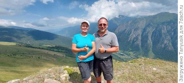 «Внизу не встретишь, как не тянись, за всю свою счастливую жизнь десятой доли таких красот и чудес». Тебердинский хребет. Высота 2600 м