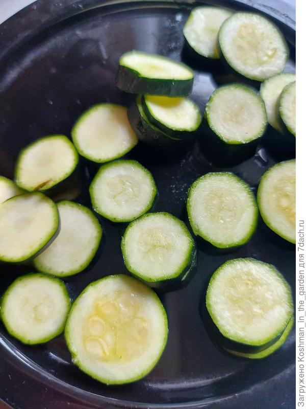 Кабачок &#39;Будулай&#39; вкусен и в сыром виде