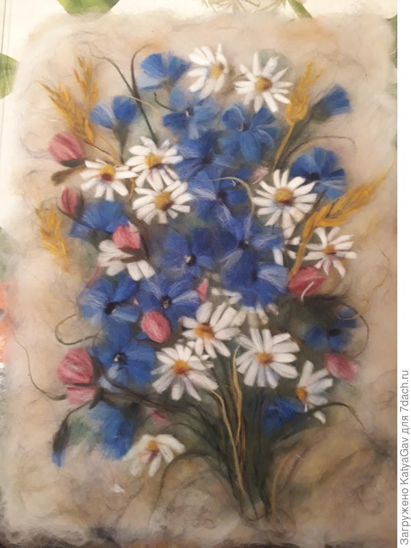 Полевые цветы из сухой шерсти