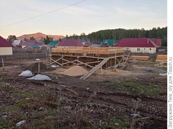 Вид с дороги