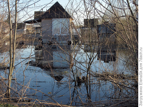 Воды, конечно было уже меньше